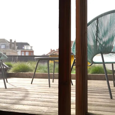 Hébergement de vacances Well-situated And Comfortable *